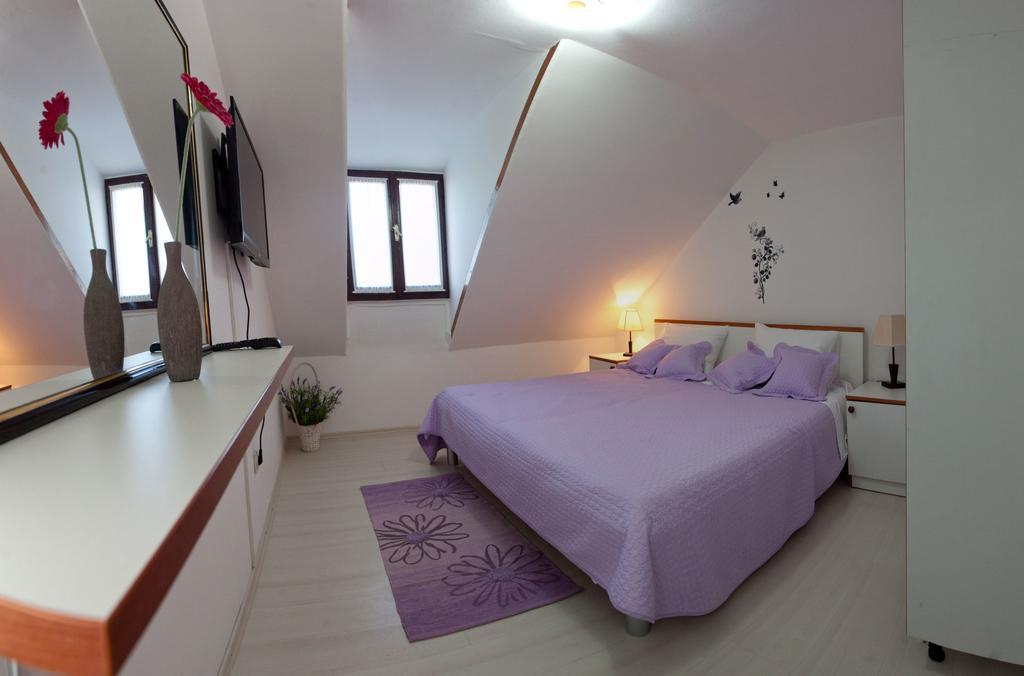 Apartments Antica Split Zimmer foto